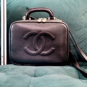 Vintage Chanel Black Caviar Cc Vanity Cosmetic Bag